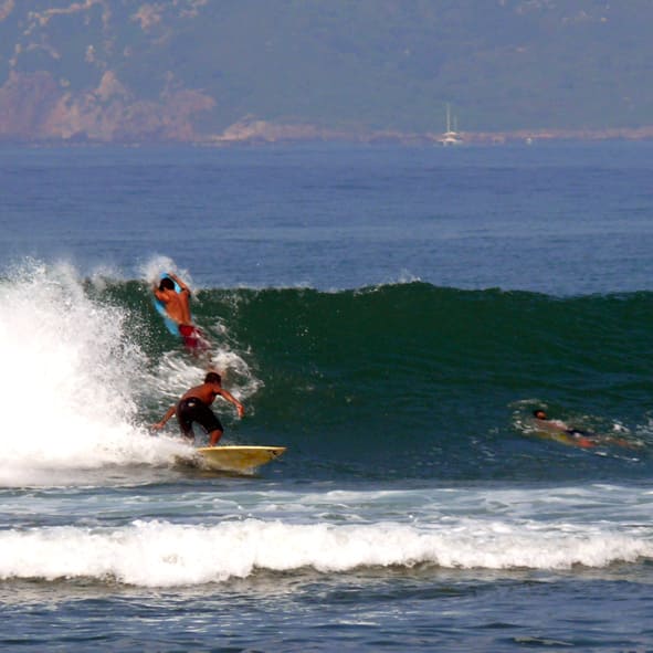 Surfing en Mazatlán